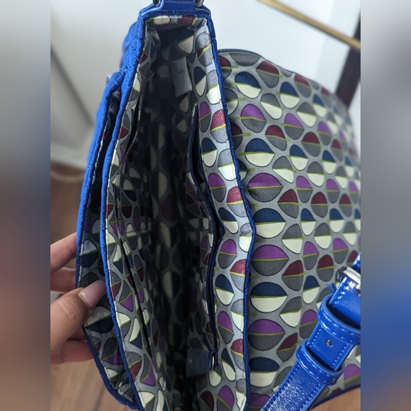 Vera Bradley purse - Picture 3 of 9